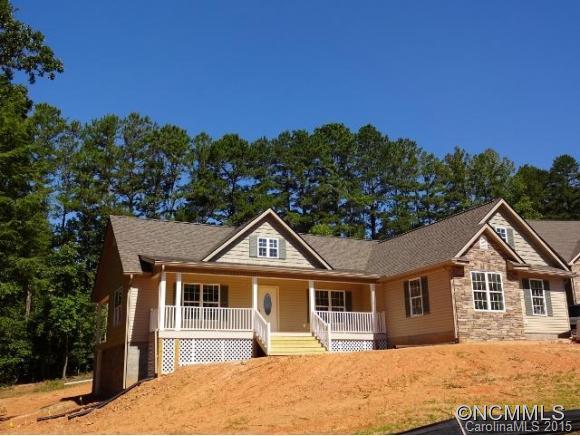 132 W. Sunset Ridge Drive Etowah NC 28729
