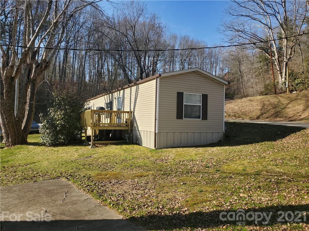 161 Wagon Wheel Circle Waynesville NC 28785