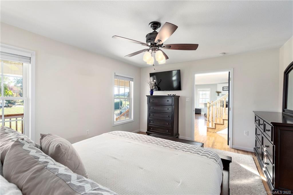 52 Lawson Ridge Road Leicester NC 28748