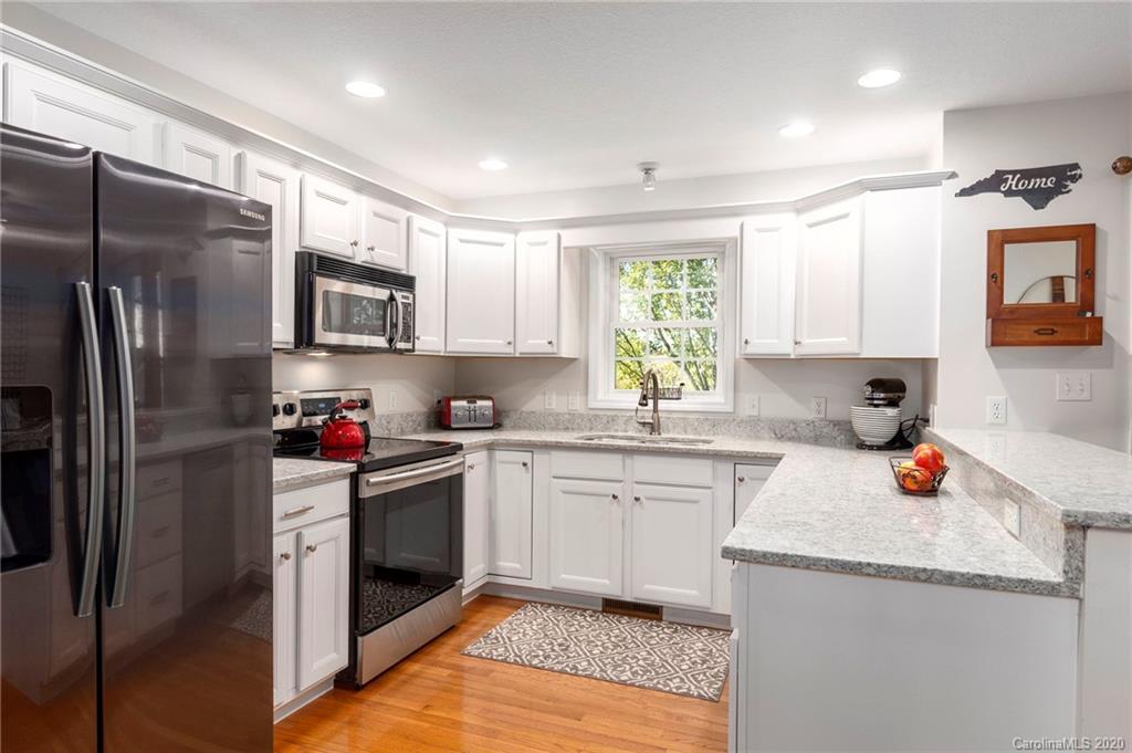 52 Lawson Ridge Road Leicester NC 28748