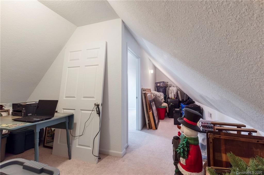 52 Lawson Ridge Road Leicester NC 28748