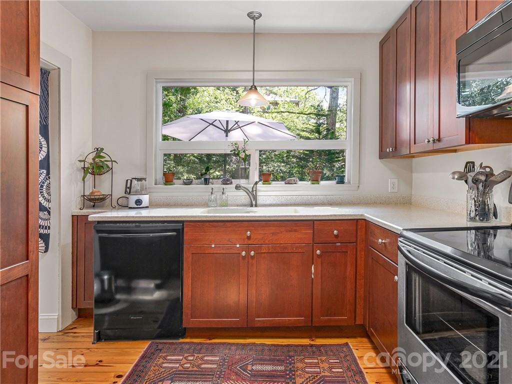 135 Louisiana Avenue Asheville NC 28806