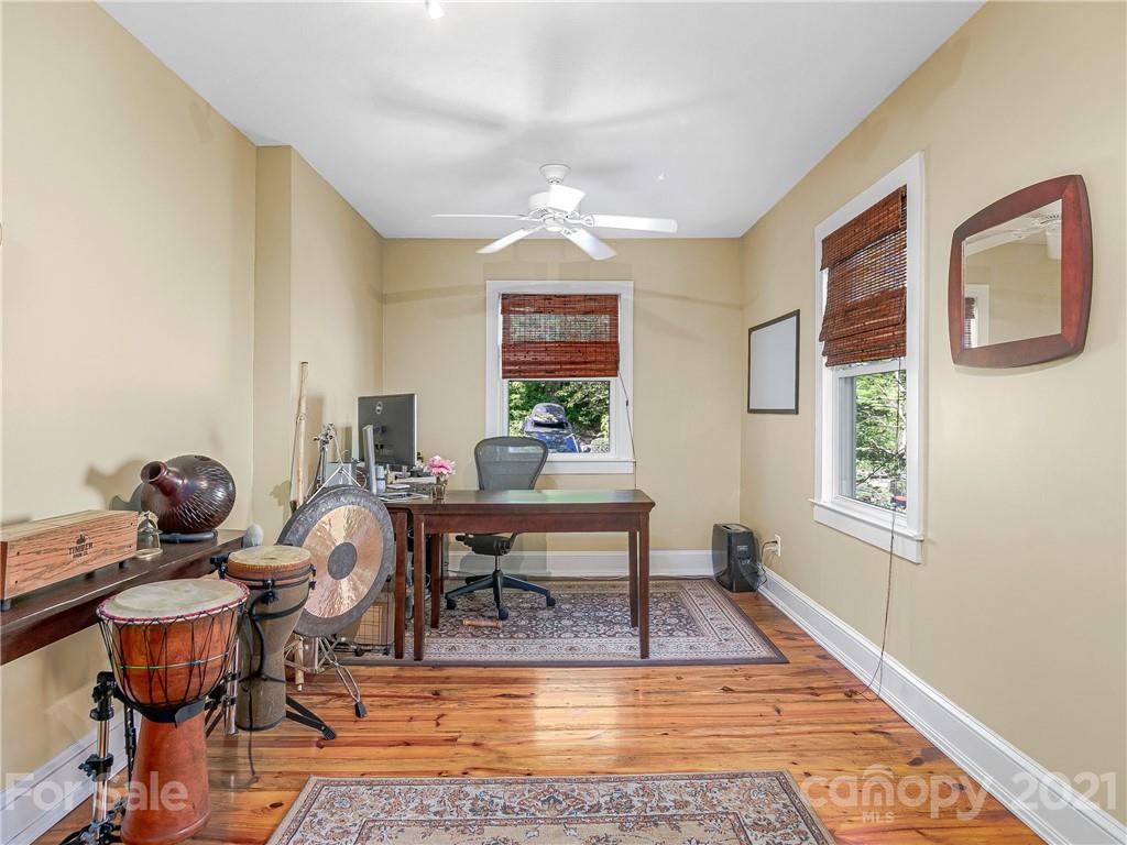 135 Louisiana Avenue Asheville NC 28806