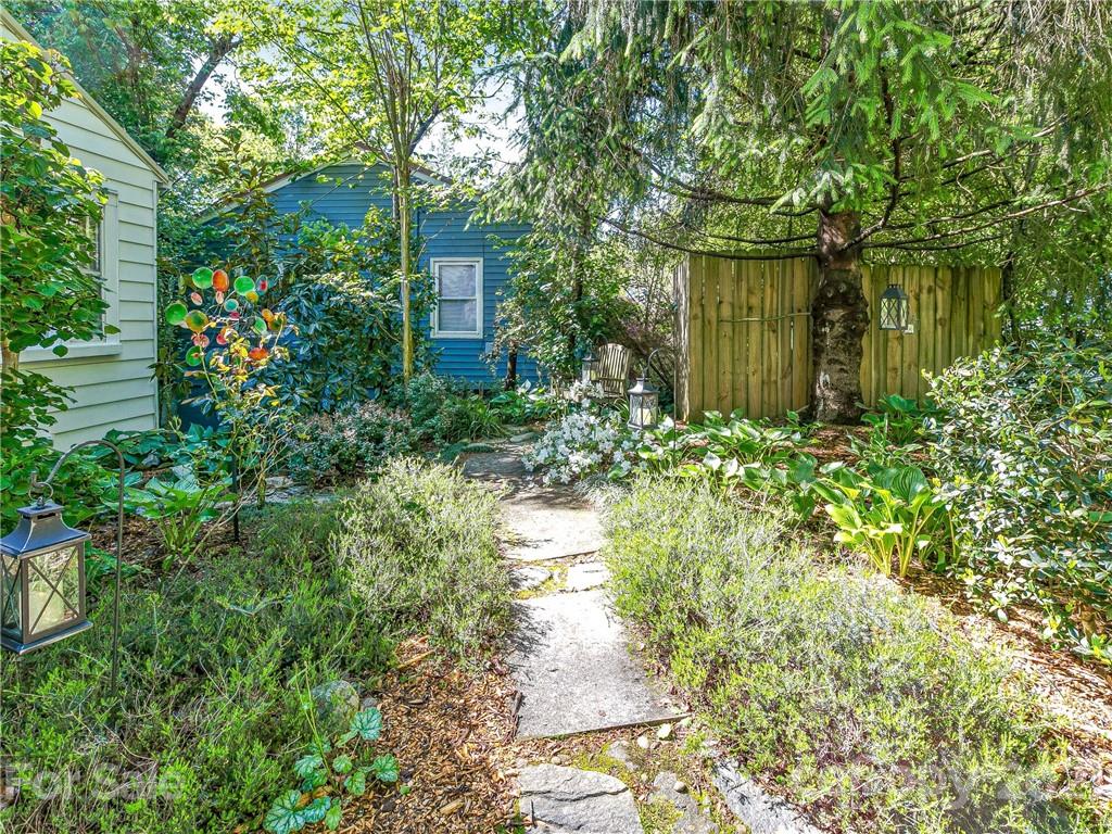 135 Louisiana Avenue Asheville NC 28806