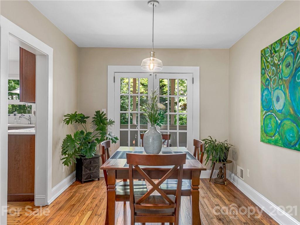 135 Louisiana Avenue Asheville NC 28806