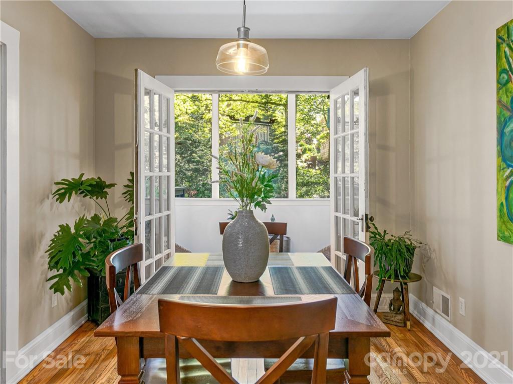135 Louisiana Avenue Asheville NC 28806