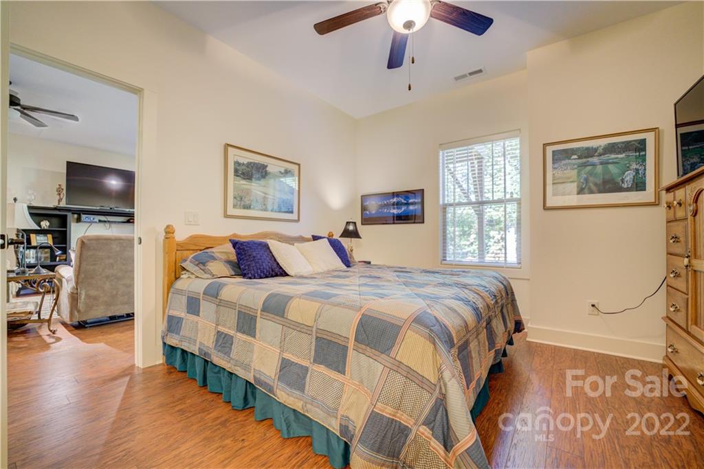 5 Duncannon Street Weaverville NC 28787