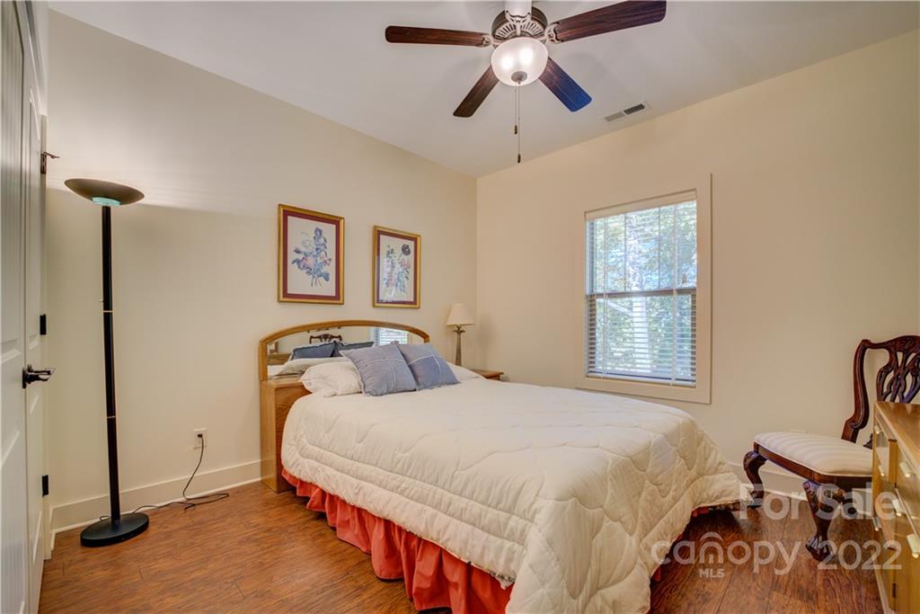 5 Duncannon Street Weaverville NC 28787