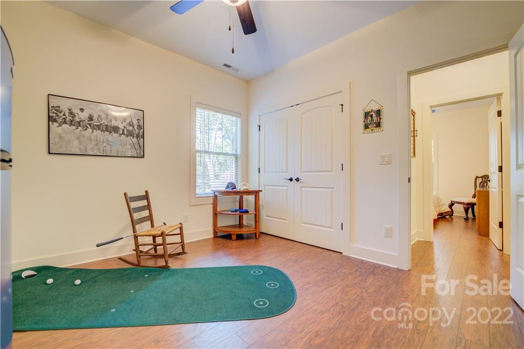 5 Duncannon Street Weaverville NC 28787