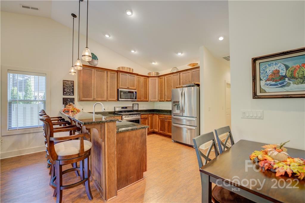5 Duncannon Street Weaverville NC 28787