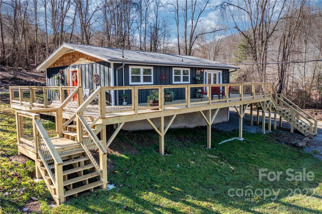72 Wakulla Drive Maggie Valley NC 28751