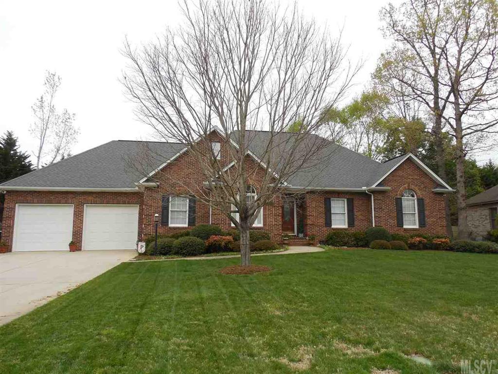 1521 35th Avenue NE Hickory NC 28601