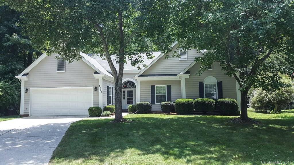 8944 Cypress Forest Drive Charlotte NC 28216
