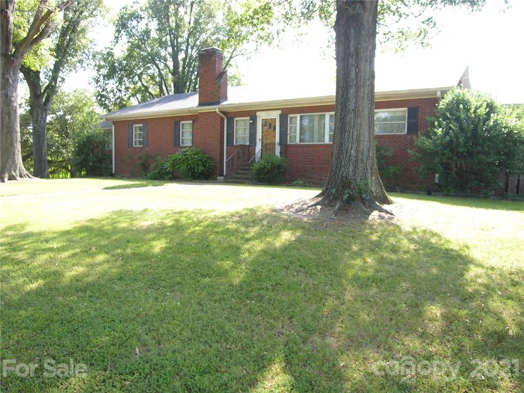 2610 Roland Avenue Concord NC 28027