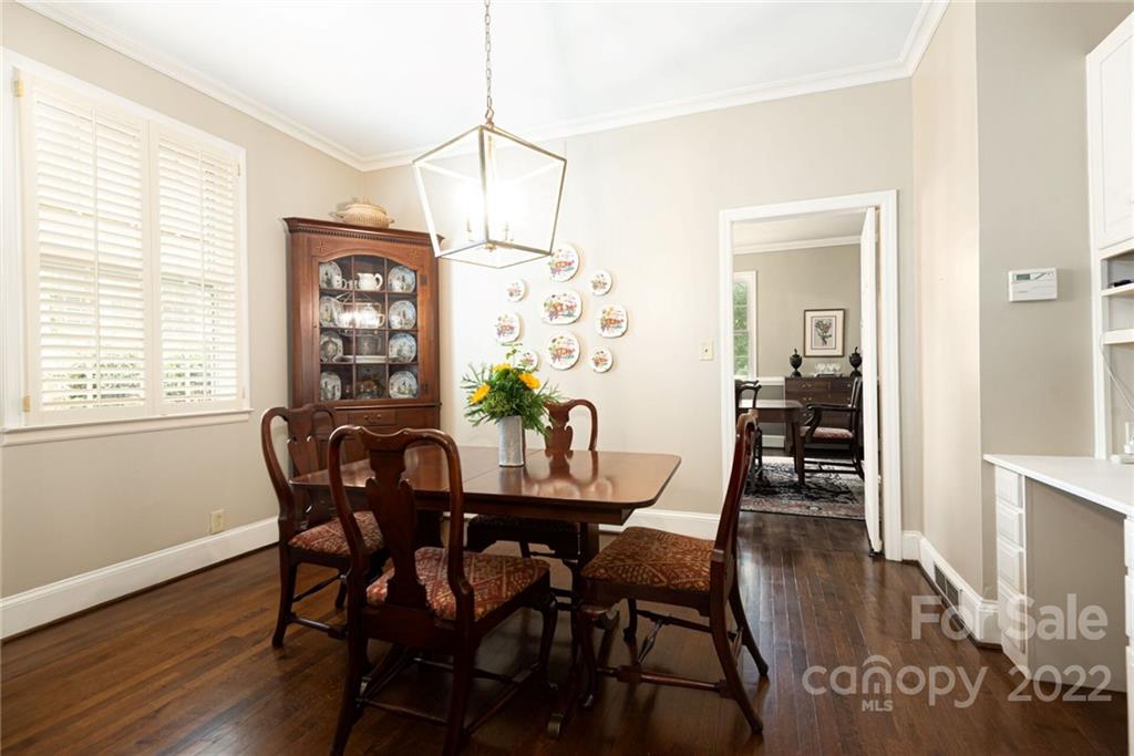 2620 Hampton Avenue Charlotte NC 28207