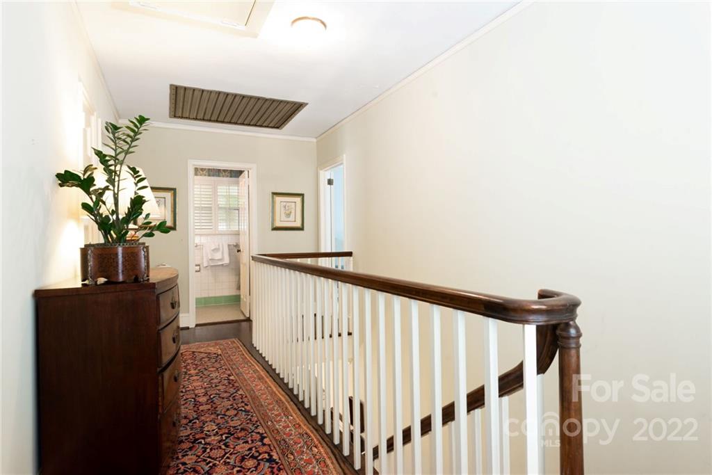 2620 Hampton Avenue Charlotte NC 28207