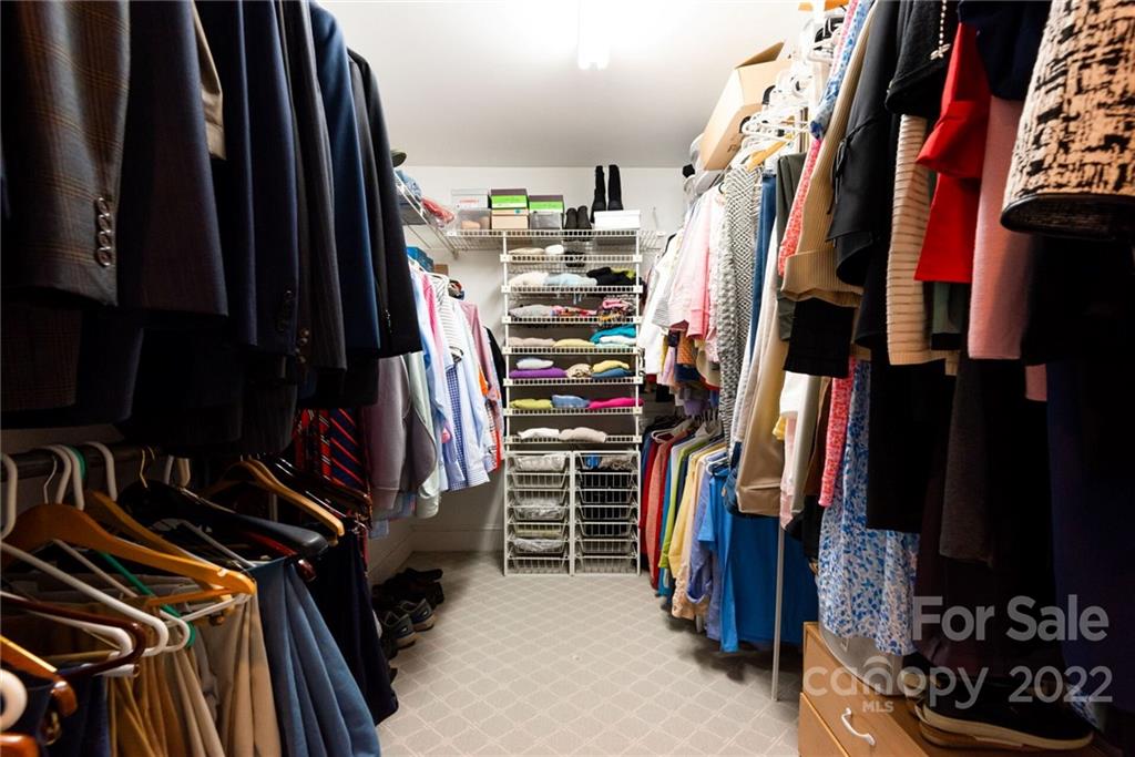 2620 Hampton Avenue Charlotte NC 28207