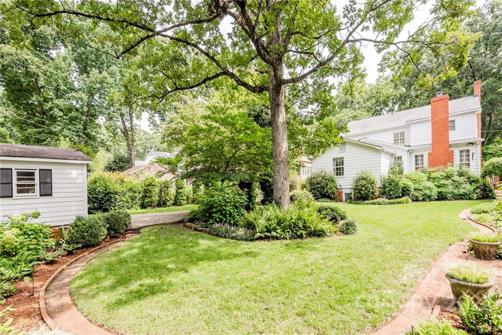 2620 Hampton Avenue Charlotte NC 28207