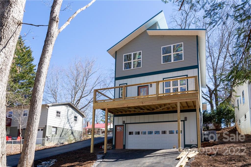 27 Evergreen Avenue Asheville NC 28806