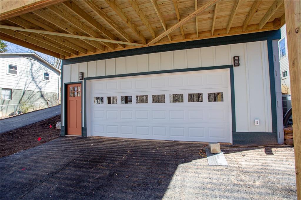 27 Evergreen Avenue Asheville NC 28806