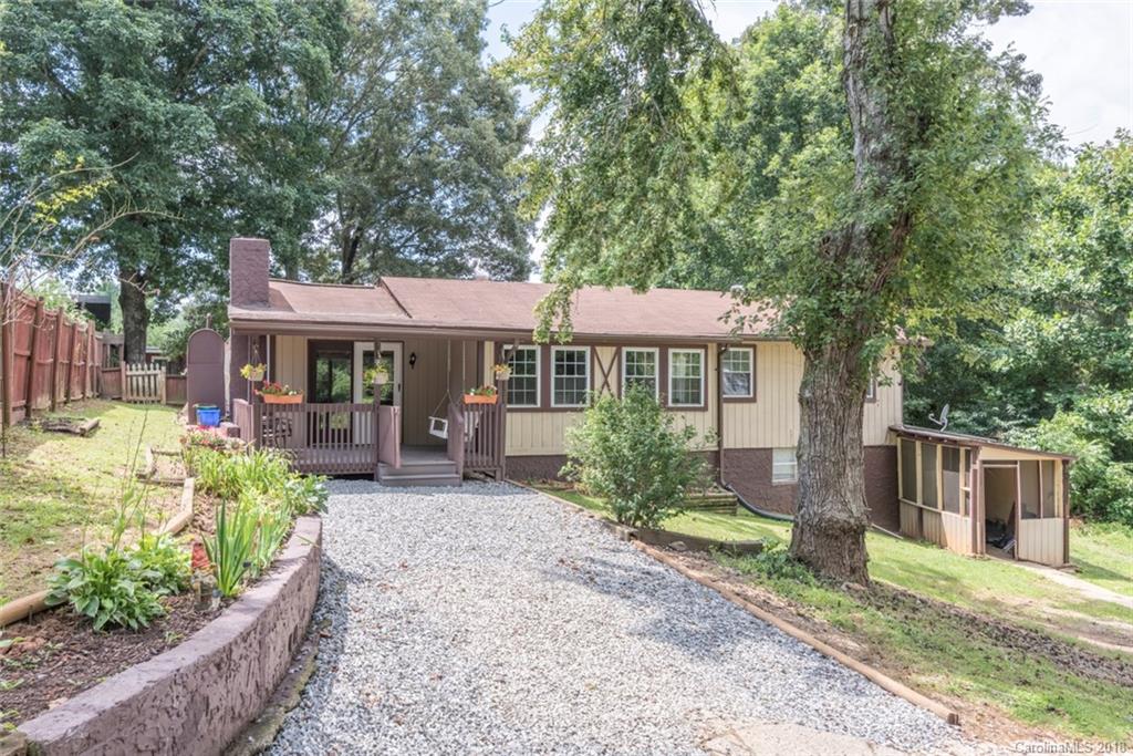 22 Teakwood Place Asheville NC 28806