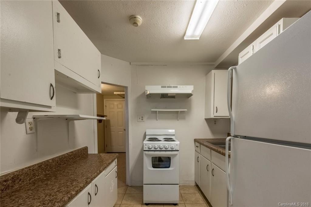 22 Teakwood Place Asheville NC 28806