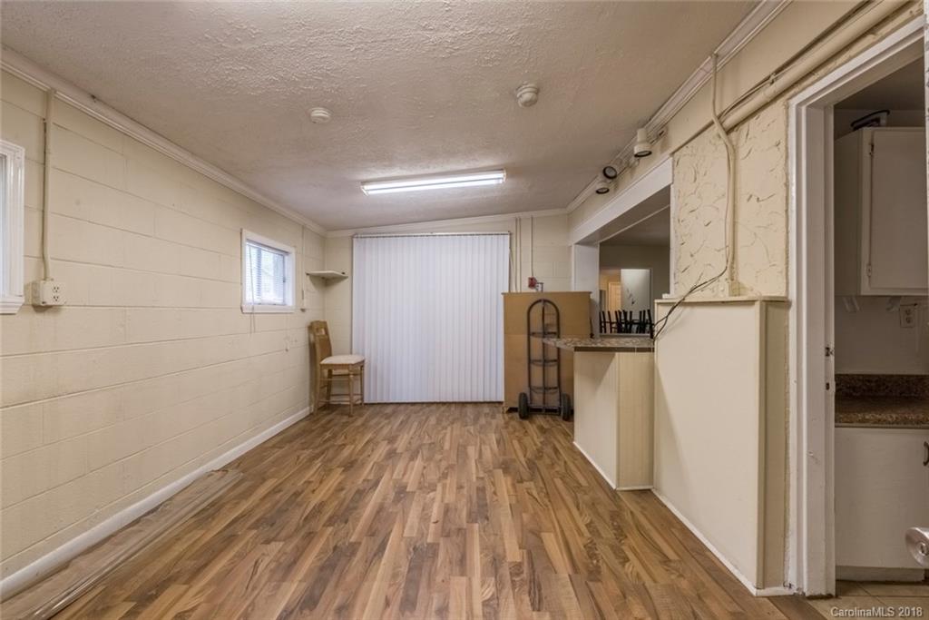 22 Teakwood Place Asheville NC 28806