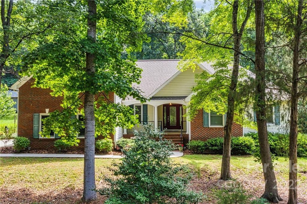 6905 Gold Finch Lane Stanley NC 28164