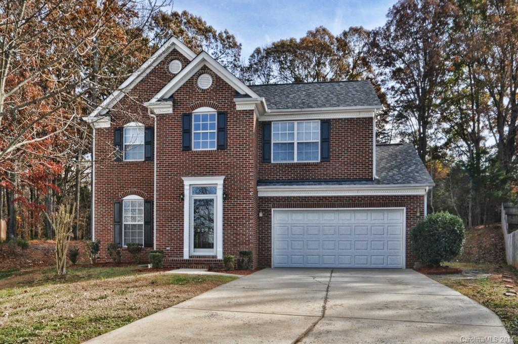 8204 Hornwood Court Charlotte NC 28215