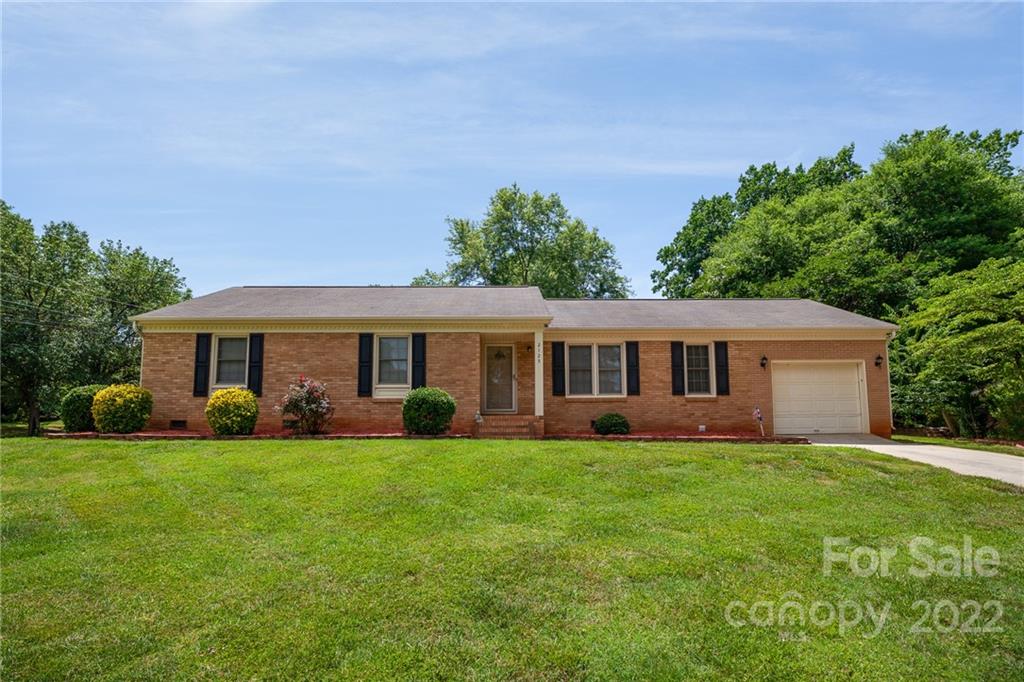 2125 Helen Drive Gastonia NC 28054