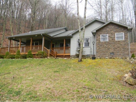 111 Serenity Drive Waynesville NC 28785