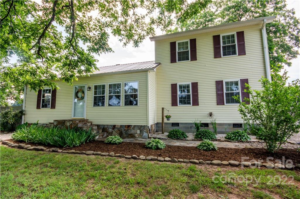161 Eagle Mills Road Harmony NC 28634