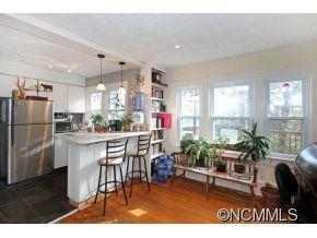 30 Green Oak Road Asheville NC 28804
