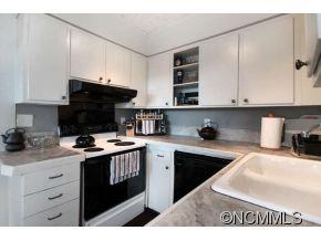 30 Green Oak Road Asheville NC 28804