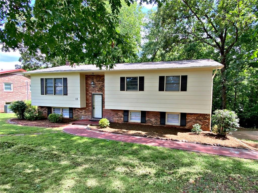 13 Plaza Drive Granite Falls NC 28630