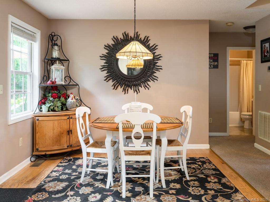 27 Little Knob Road Asheville NC 28803