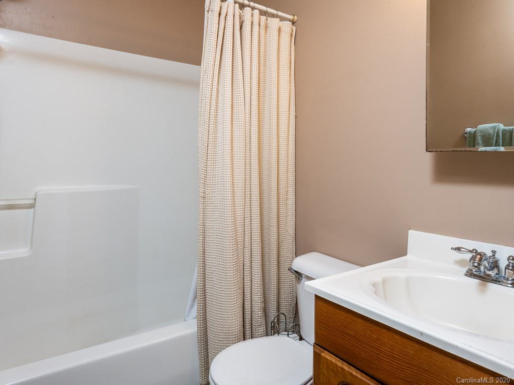 27 Little Knob Road Asheville NC 28803