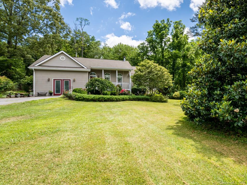 27 Little Knob Road Asheville NC 28803