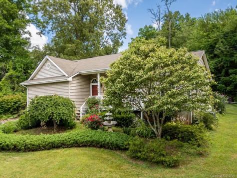 27 Little Knob Road Asheville NC 28803