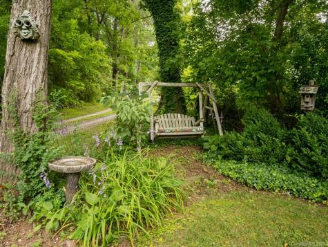 27 Little Knob Road Asheville NC 28803