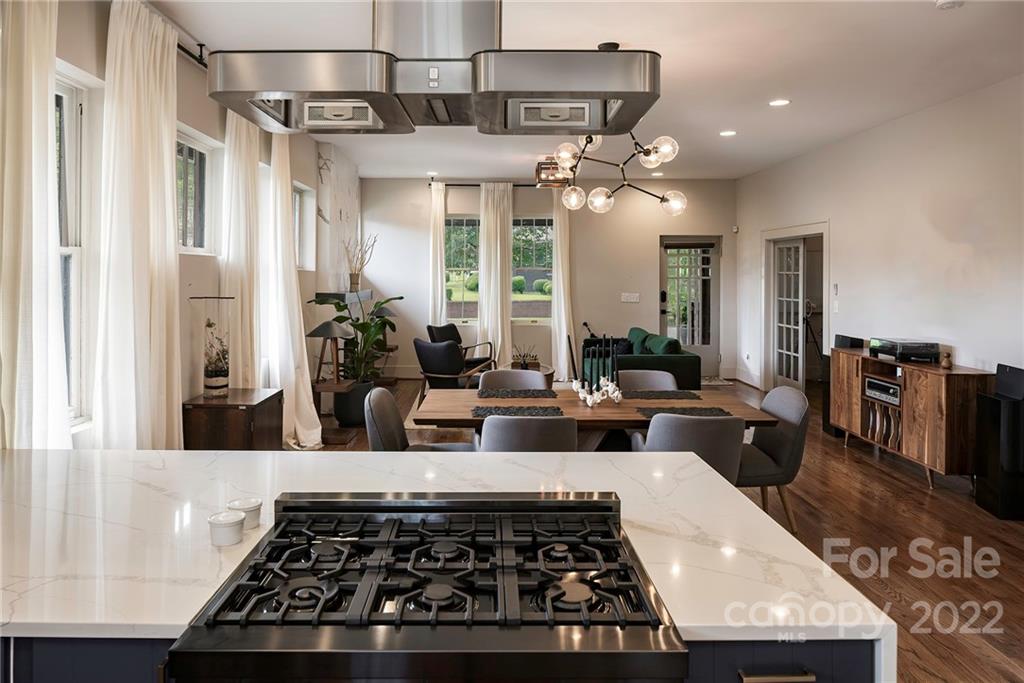 325 S Summit Avenue Charlotte NC 28208