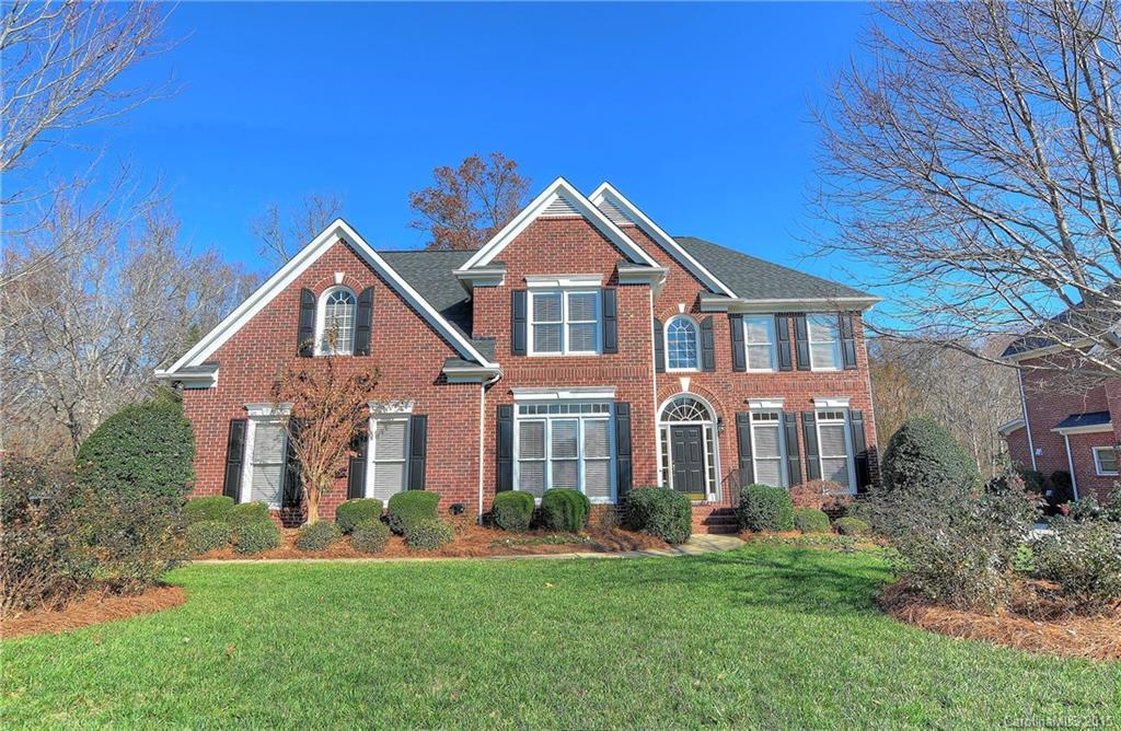 5833 Woodleigh Oaks Drive Charlotte NC 28226