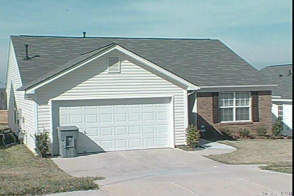 7031 Red Bud Circle Charlotte NC 28214