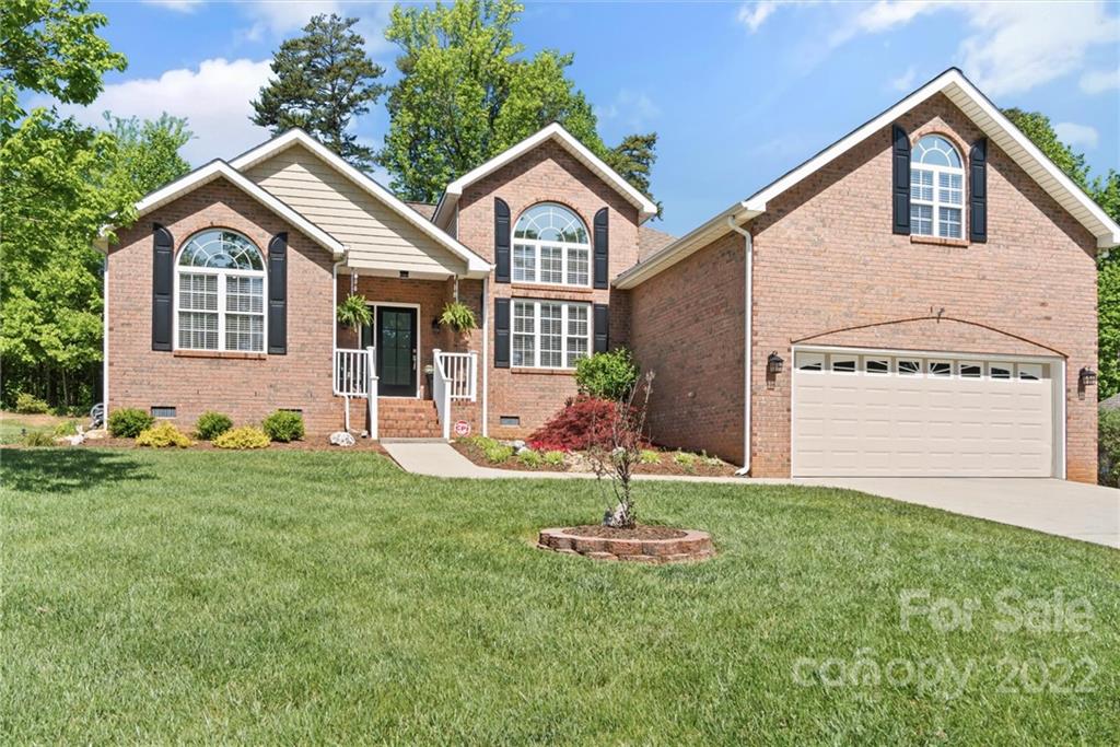 2831 Lake Shore Road S Denver NC 28037