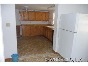 75 Gillespie Drive Leicester NC 28748