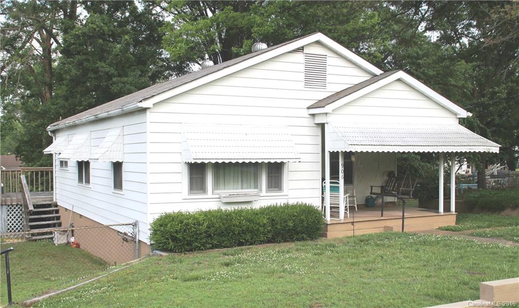 906 North Drive Mount Holly NC 28120