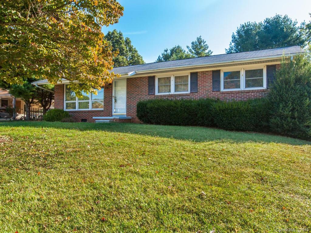 20 Wagon Road Asheville NC 28805