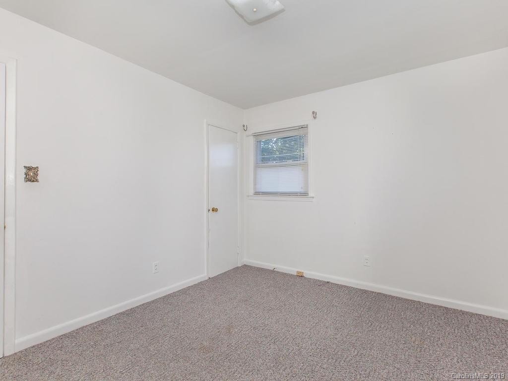 20 Wagon Road Asheville NC 28805