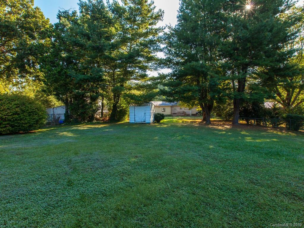20 Wagon Road Asheville NC 28805