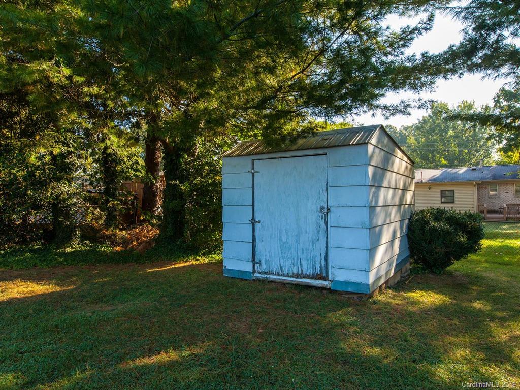 20 Wagon Road Asheville NC 28805